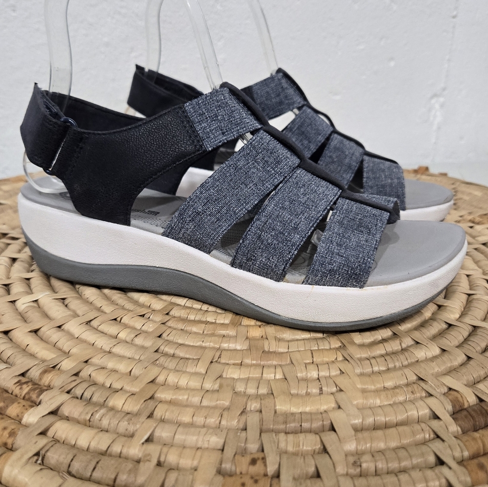 Clarks Black and Gray Women Sandals